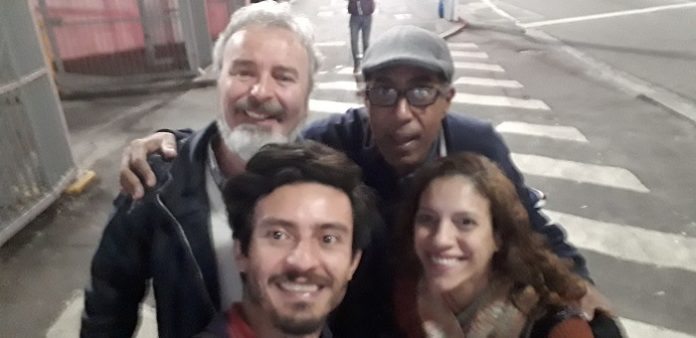 Sociedade dos poetas vivos